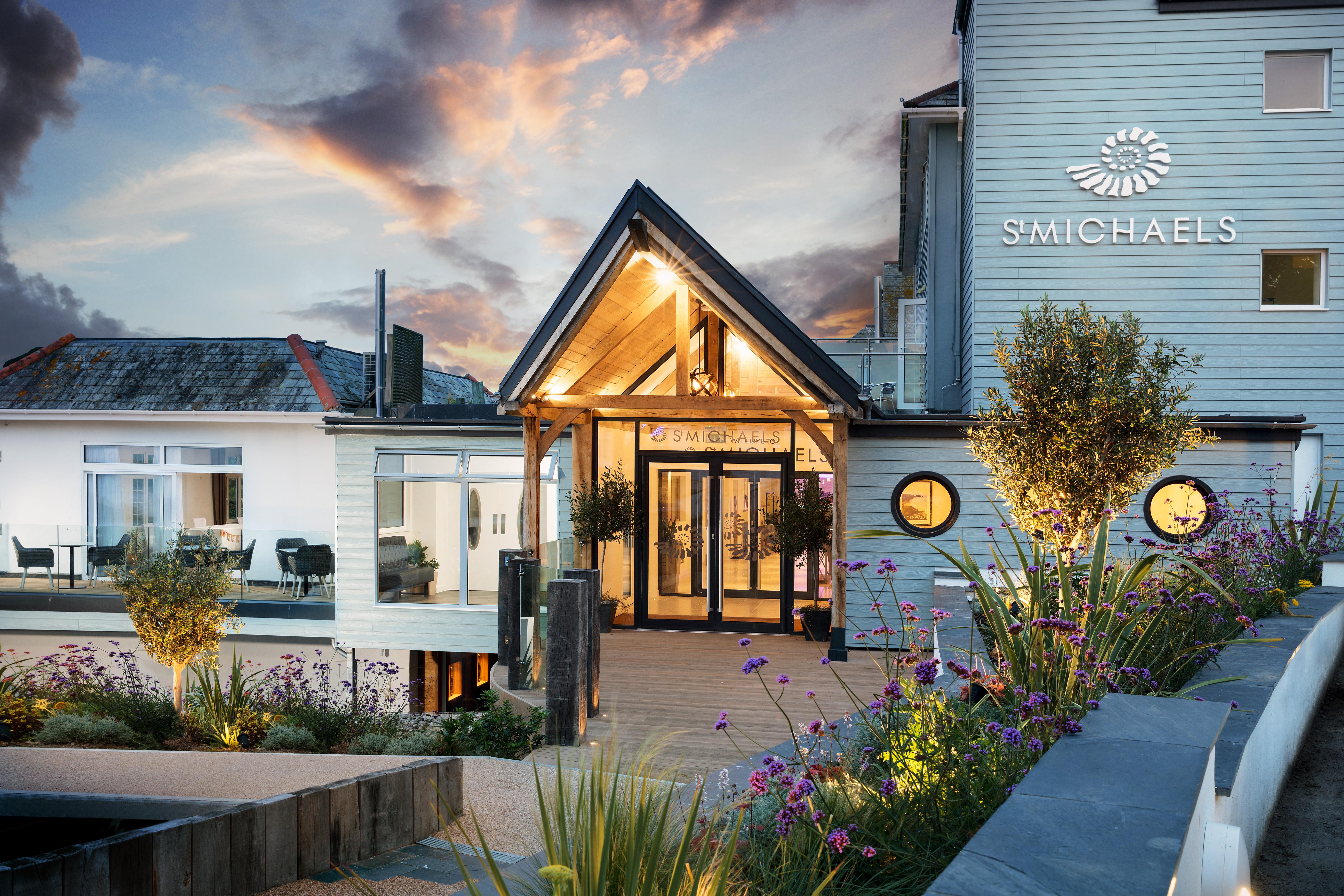 St Michaels Resort, Falmouth Exterior photo
